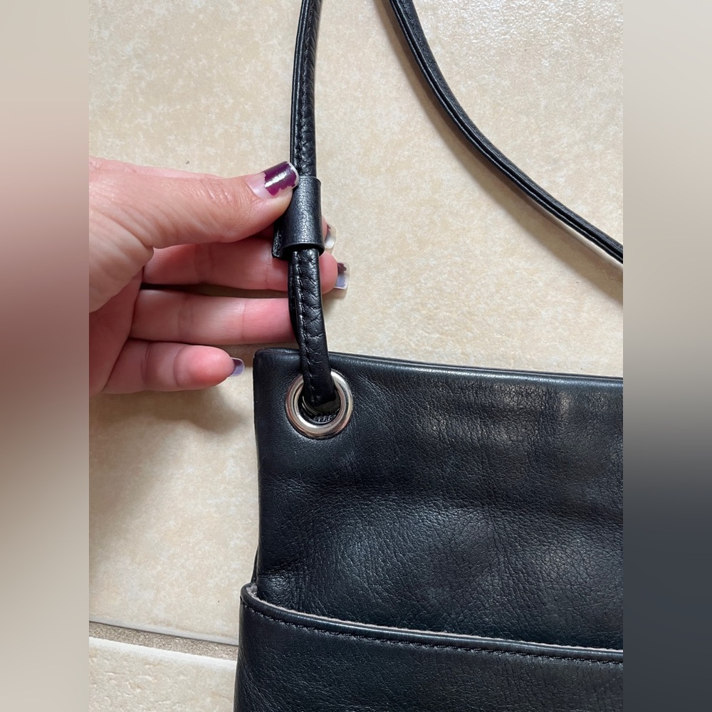 Margot Women’s Genuine Leather Small Crossbody Bag Black EUC - Picture 3 of 13
